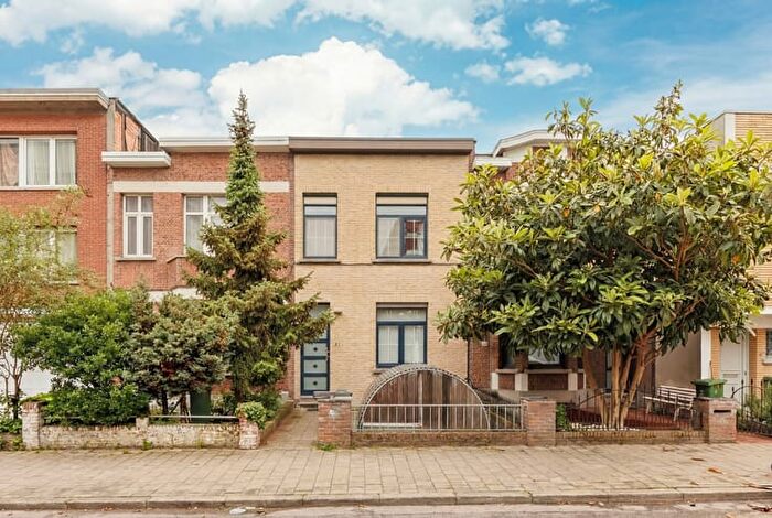 2-kamerhuis te koop in DEURNE