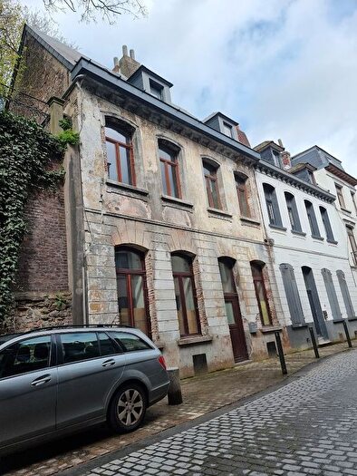 8-kamerhuis te huur in Mons