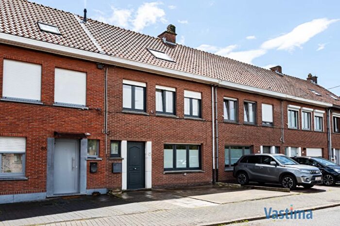 14-kamerhuis te koop in Denderleeuw