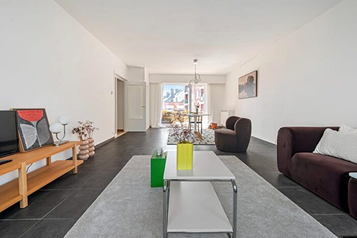 8-kamerappartement te koop in Sint-Niklaas