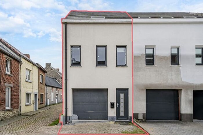 9-kamerhuis te koop in Obaix