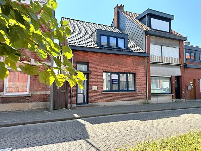 1-kamerhuis te koop in Hoevenen