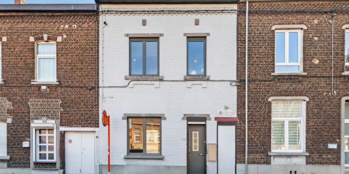 5-kamerhuis te koop in Charleroi