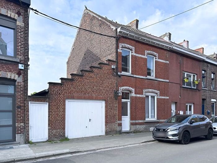3-kamerhuis te koop in Mons Nimy