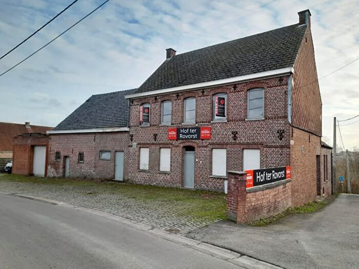 14-kamerhuis te koop in Brakel