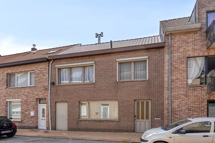 14-kamerhuis te koop in Zwijndrecht