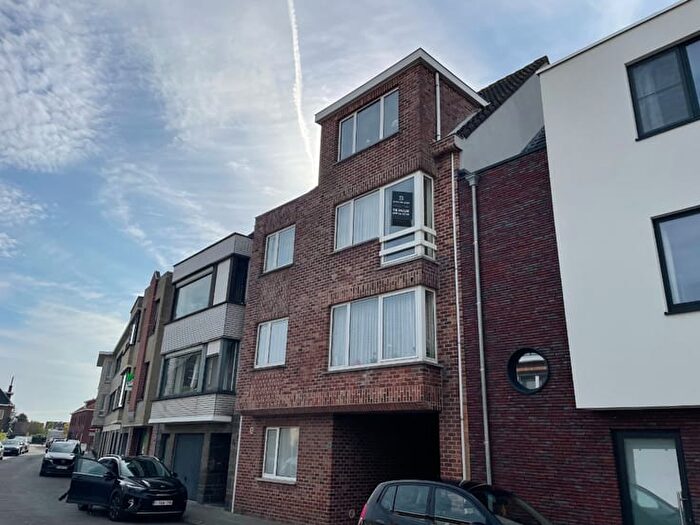 8-kamerappartement te huur in De Haan