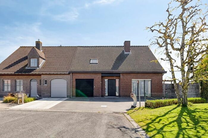 13-kamerhuis te koop in Staden