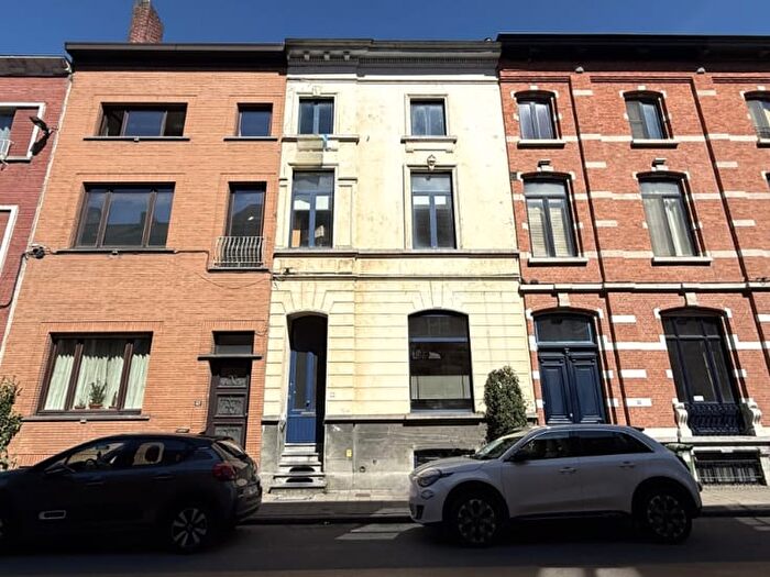 15-kamerhuis te koop in Sint-Amandsberg