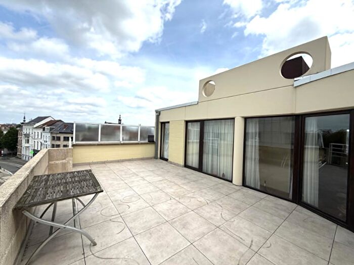 9-kamerappartement te koop in Gent