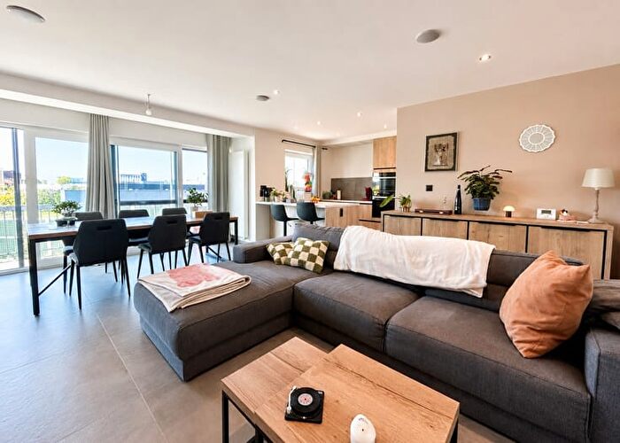 12-kamerappartement te koop in Kessel-Lo