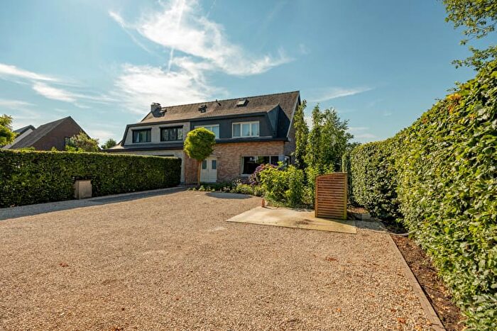 8-kamerhuis te koop in Reet