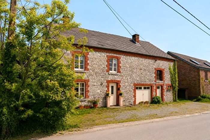 3-kamerhuis te koop in Beauraing, Pondrôme