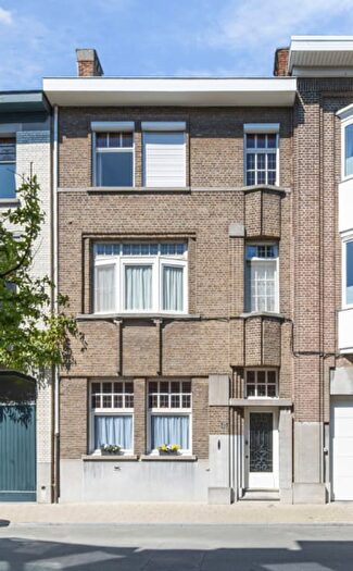 17-kamerhuis te koop in Sint-Niklaas