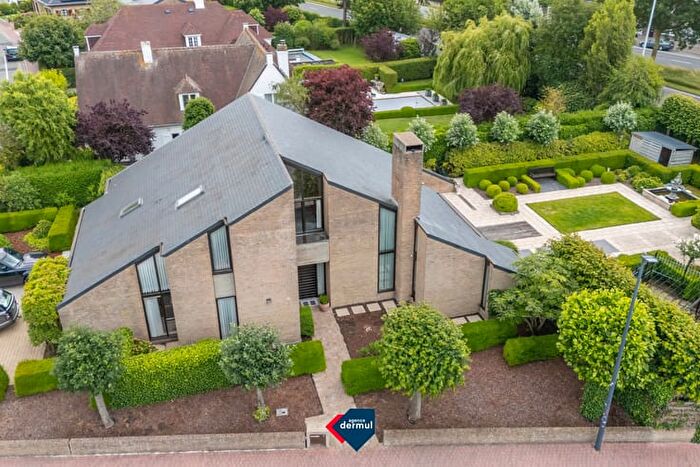 17-kamerhuis te koop in Oostende
