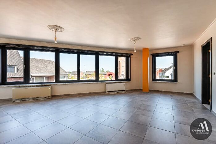 8-kamerappartement te koop in Eeklo