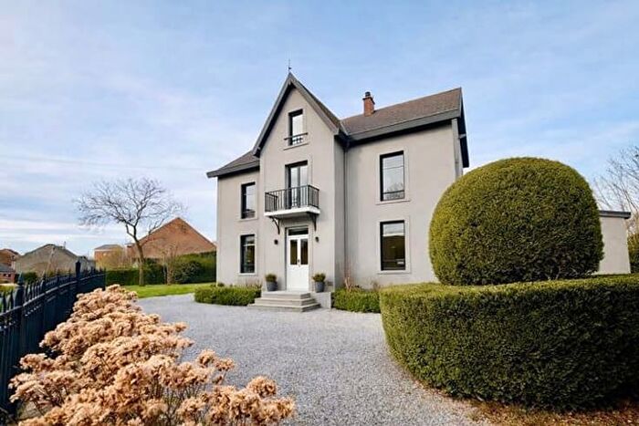 5-kamerhuis te koop in Momignies