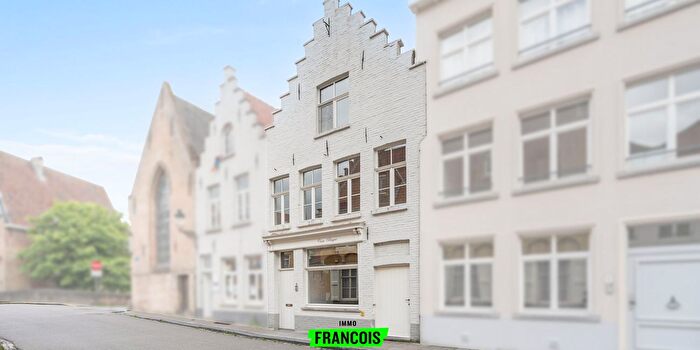 3-kamerhuis te koop in Brugge