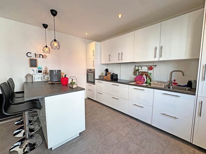 Huizen Koop Huur - 3