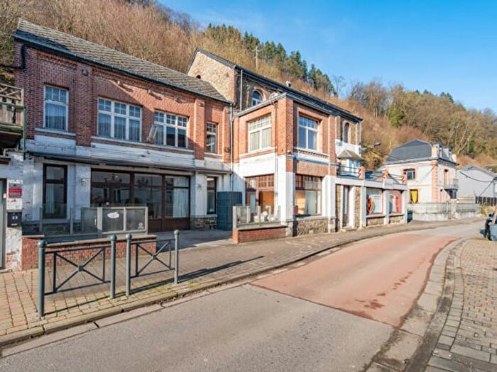 5-kamerhuis te koop in Hastière