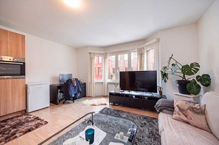 2-kamerappartement te koop in DEURNE