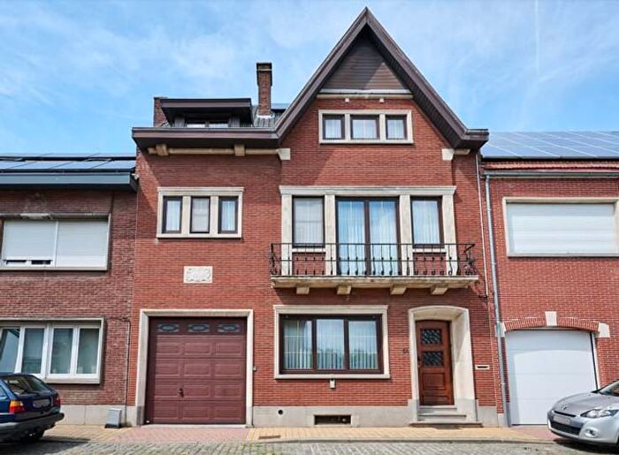 6-kamerhuis te koop in Denderleeuw Iddergem