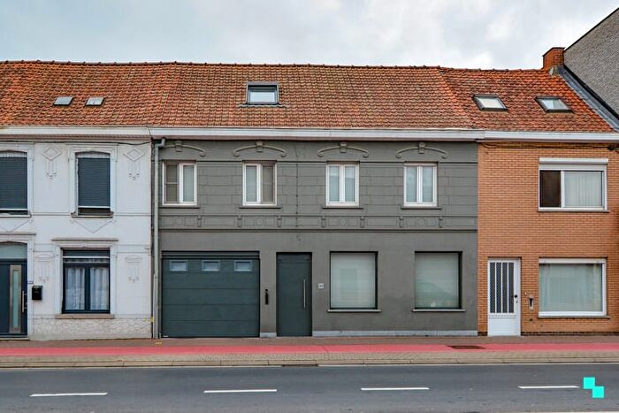 15-kamerhuis te koop in Roeselare