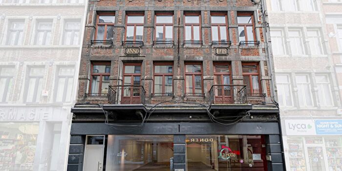 8-kamerhuis te koop in Namur