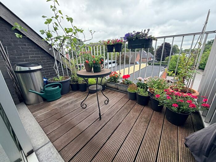 10-kamerappartement te huur in Oostakker