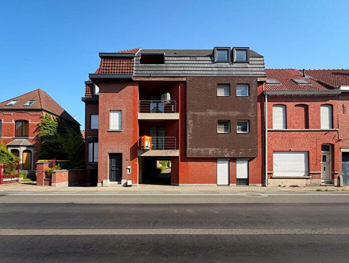 11-kamerappartement te huur in Bissegem