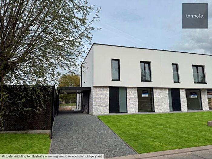12-kamerhuis te koop in Ooigem