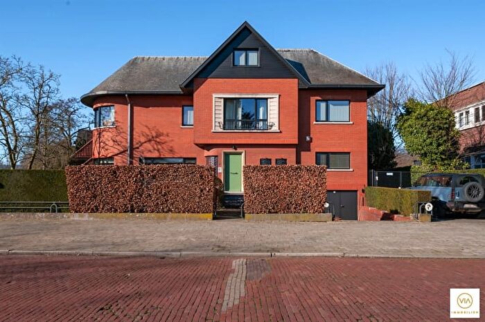 6-kamerhuis te koop in WILRIJK