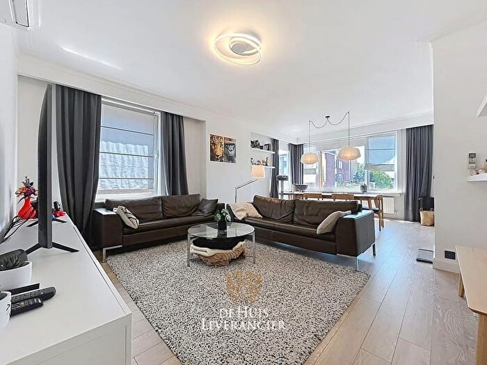 8-kamerappartement te koop in Wilrijk