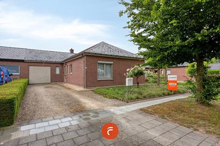 11-kamerhuis te koop in Wevelgem