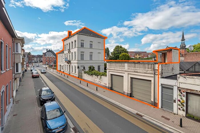 8-kamerhuis te koop in Ninove