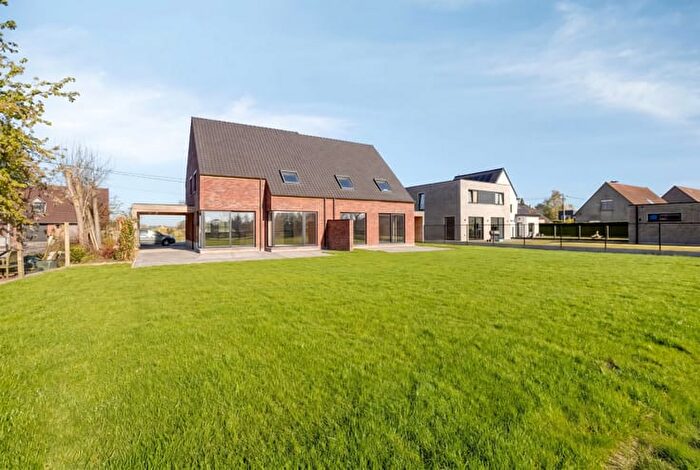 12-kamerhuis te koop in Kortemark