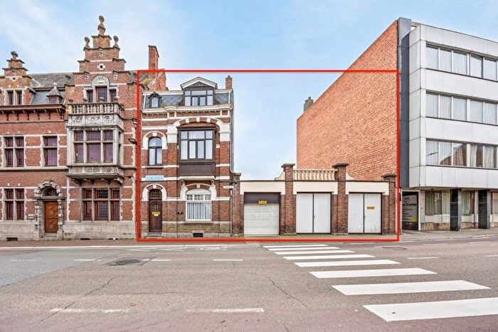 19-kamerhuis te koop in Sint-Truiden