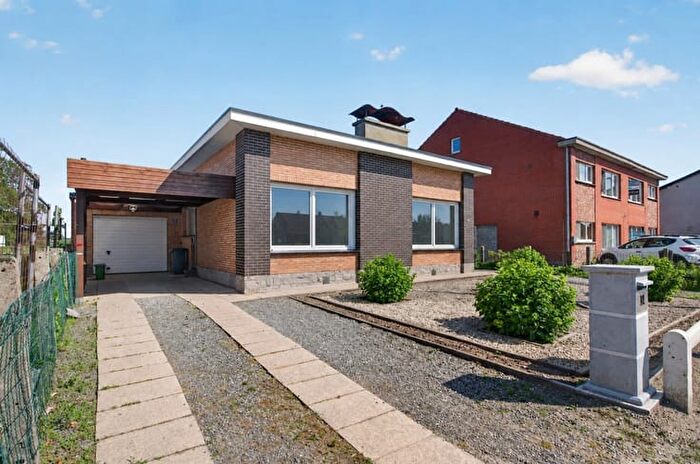 2-kamerhuis te koop in SINAAI