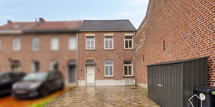 3-kamerhuis te koop in Denderhoutem