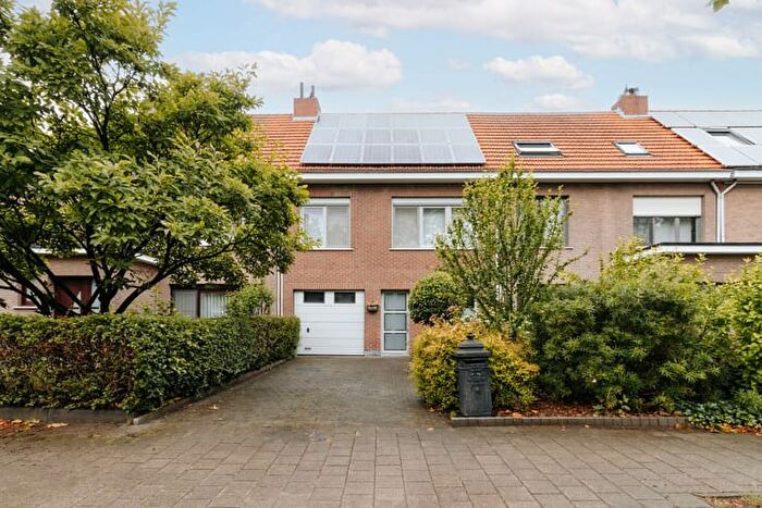 6-kamerhuis te koop in Merksem