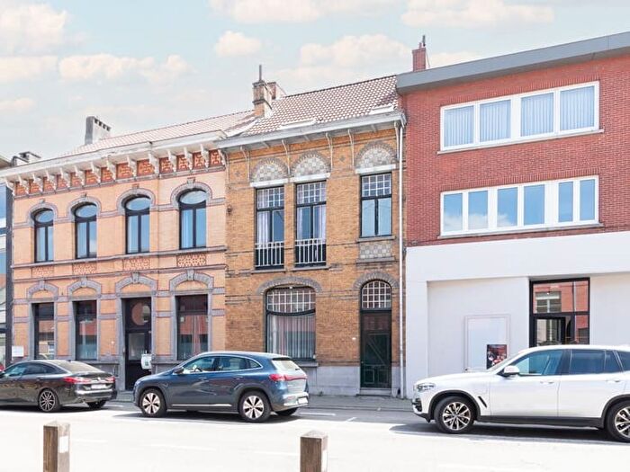 6-kamerhuis te koop in Wijnegem