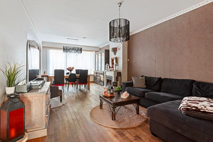 15-kamerappartement te koop in Borsbeek