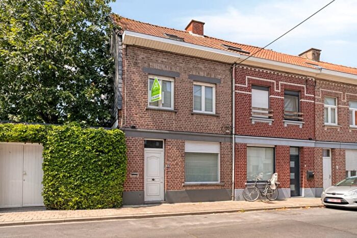 12-kamerhuis te koop in Izegem