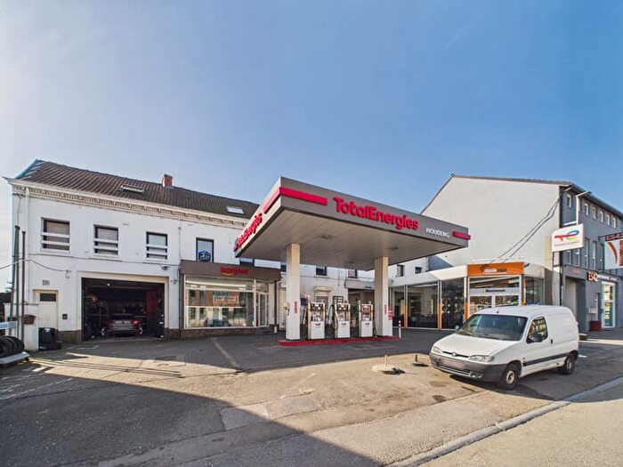 7-kamerhuis te koop in La Louvière Houdeng-Goegnies
