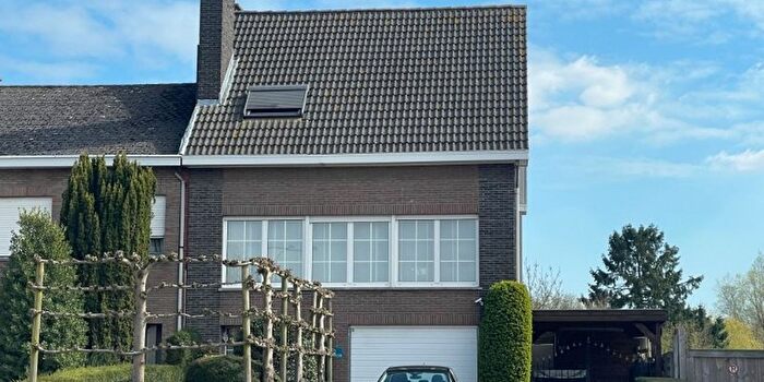 3-kamerhuis te koop in Emblem