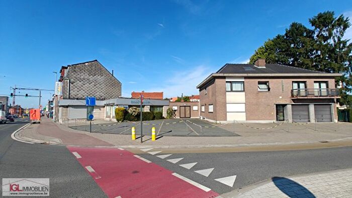 11-kamerhuis te koop in Sint-Pieters-Leeuw