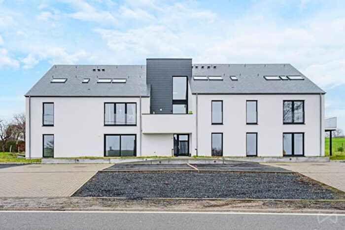 9-kamerappartement te koop in Sankt vith