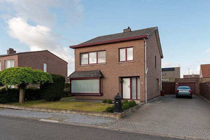 12-kamerhuis te koop in Lommel