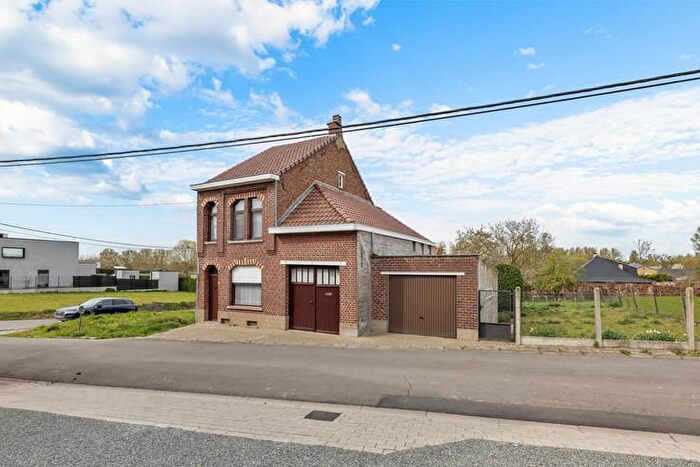 2-kamerhuis te koop in Denderhoutem
