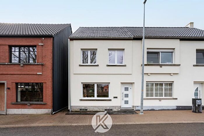 9-kamerhuis te koop in Lierde